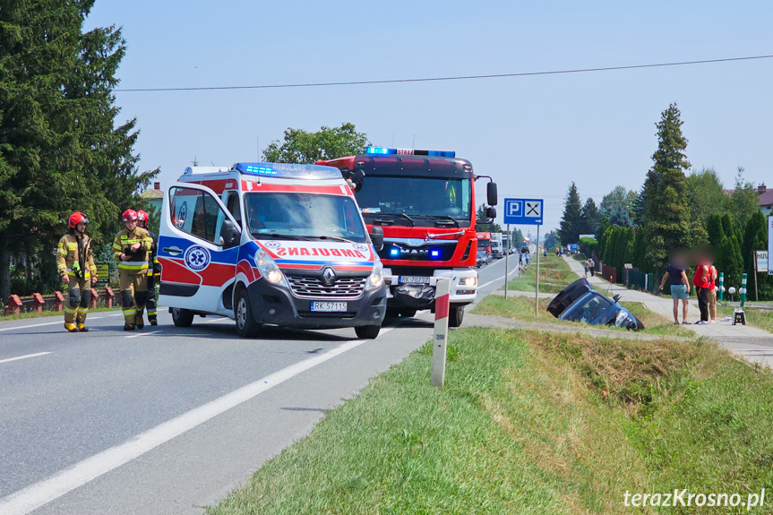 Zderzenie dwóch samochodów w Rogach