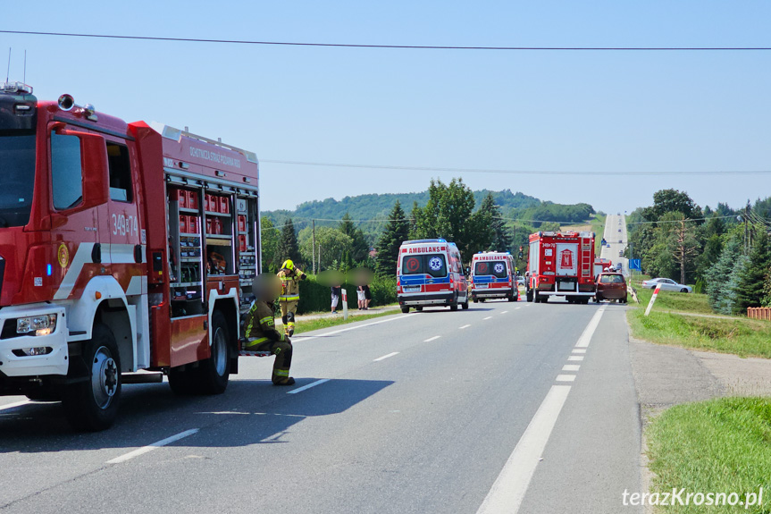 Zderzenie dwóch samochodów w Rogach