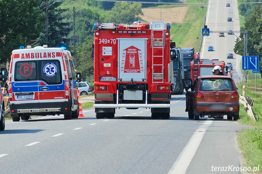 Zderzenie dwóch samochodów w Rogach