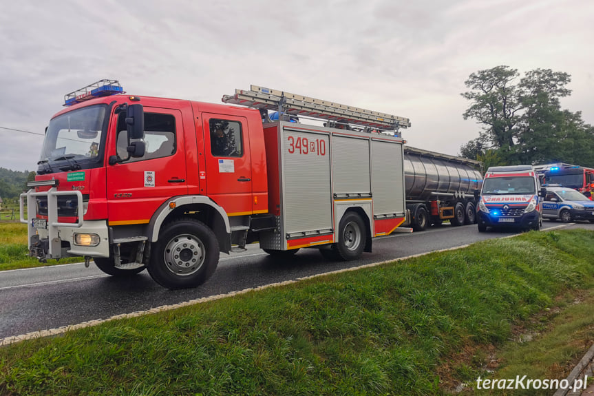 Zderzenie dwóch samochodów w Teodorówce