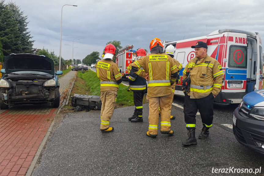 Zderzenie dwóch samochodów w Teodorówce