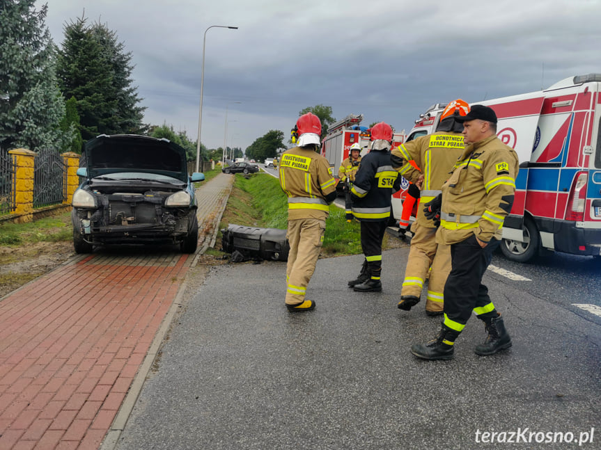 Zderzenie dwóch samochodów w Teodorówce