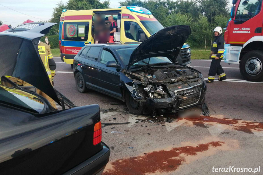 Zderzenie dwóch samochodów w Woli Komborskiej