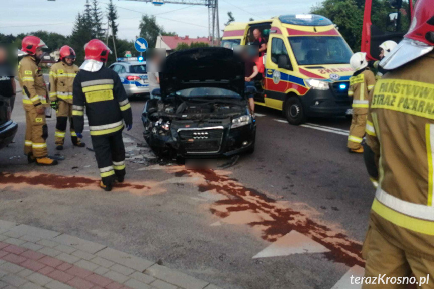 Zderzenie dwóch samochodów w Woli Komborskiej