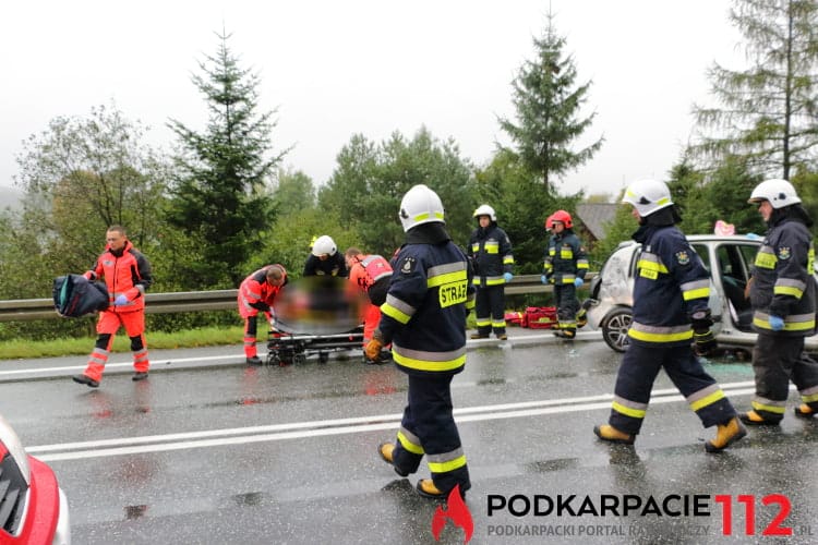 Zderzenie dwóch samochodów w Cergowej