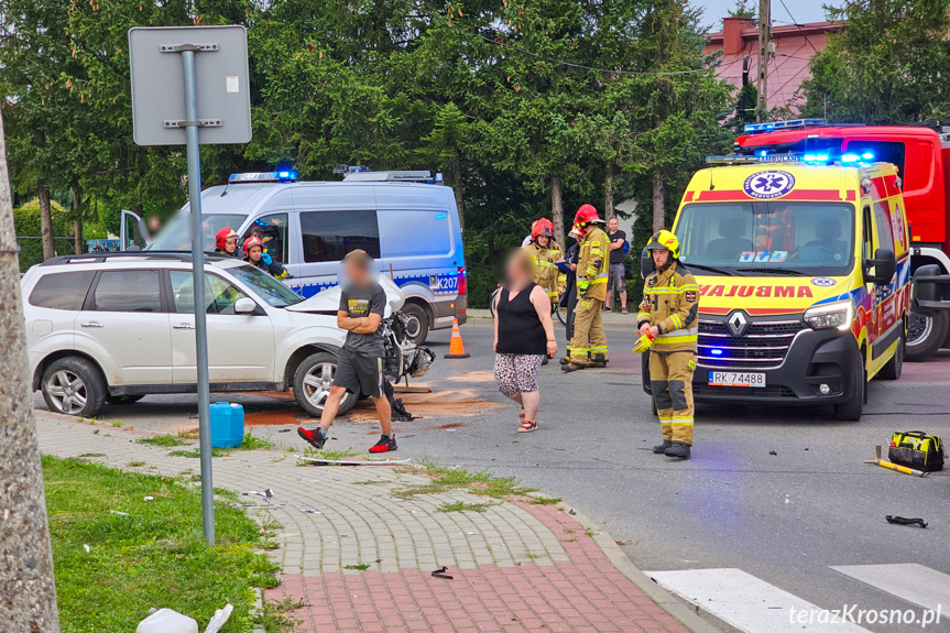 Zderzenie dwóch samochodów w Zręcinie