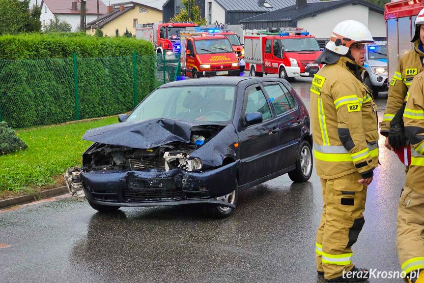 Zderzenie dwóch samochodów w Chlebnej