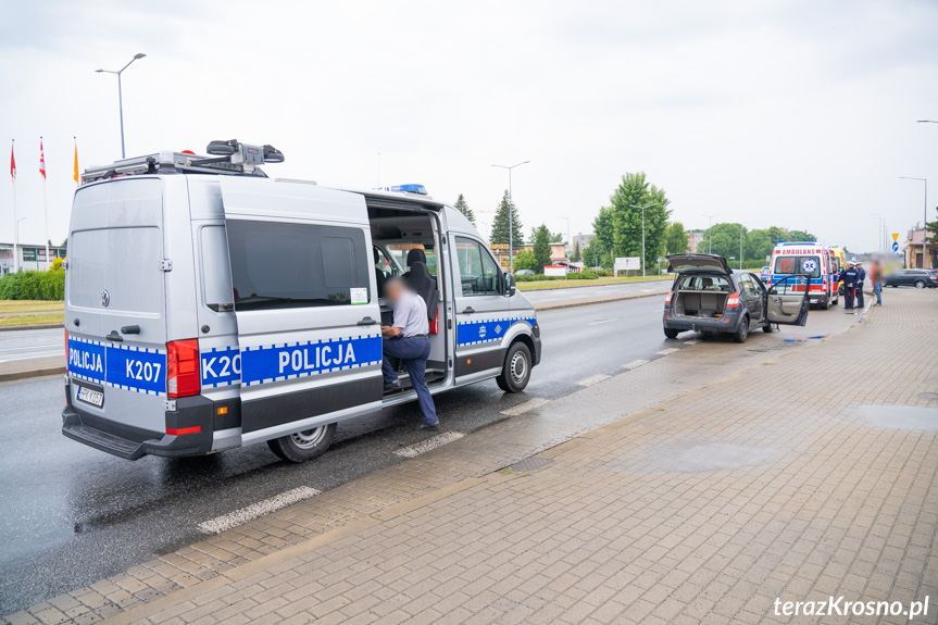 Zderzenie hondy i renault w Krośnie