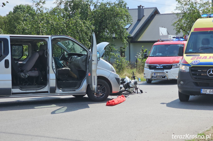 Zderzenie motocyklisty z samochodem w Odrzykoniu