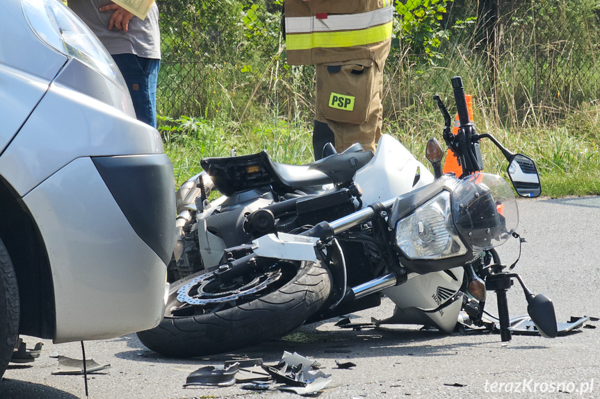 Zderzenie motocyklisty z samochodem w Odrzykoniu