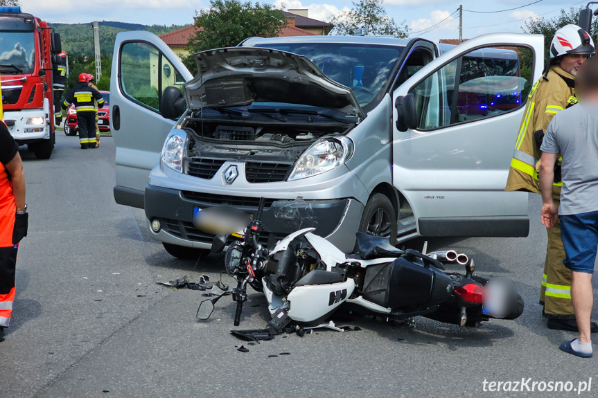 Zderzenie motocyklisty z samochodem w Odrzykoniu