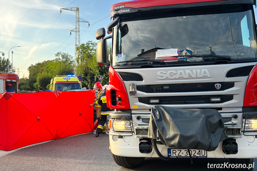 Zderzenie motocyklisty z osobówką w Krośnie