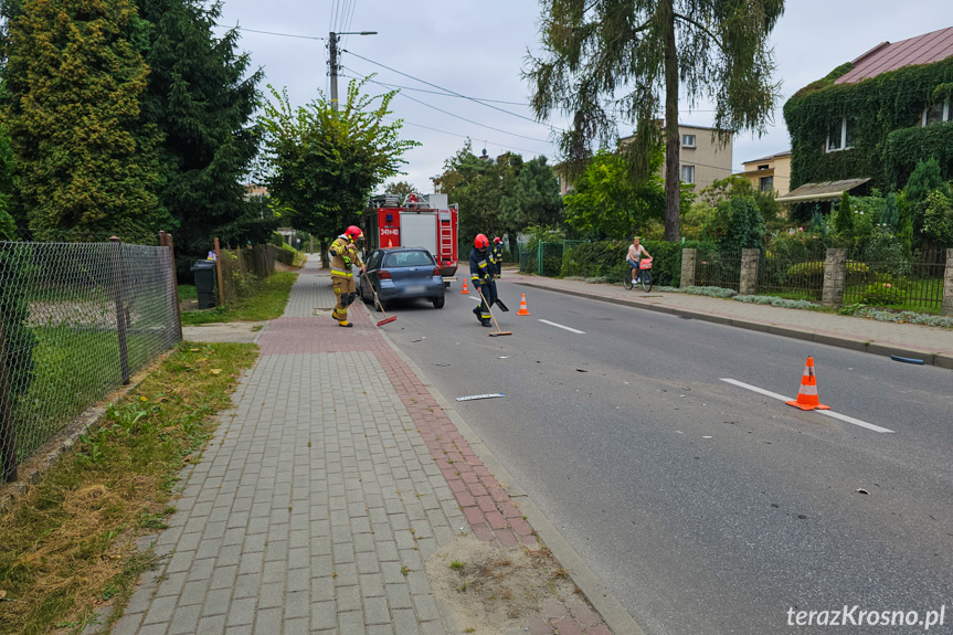 Zderzenie na Grodzkiej dwóch samochodów