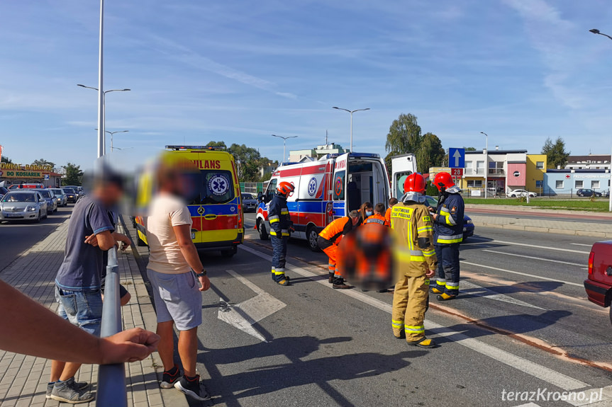 Zderzenie na Podkarpackiej. Kabriolet staranował naukę jazdy