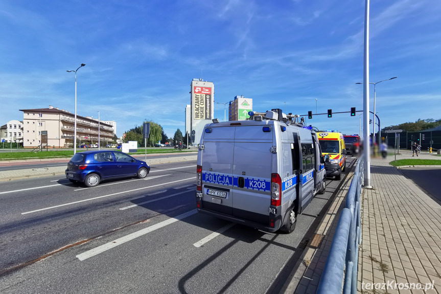 Zderzenie na Podkarpackiej. Kabriolet staranował naukę jazdy