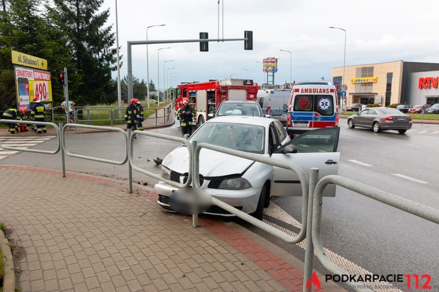 Zderzenie na skrzyżowaniu w Krośnie