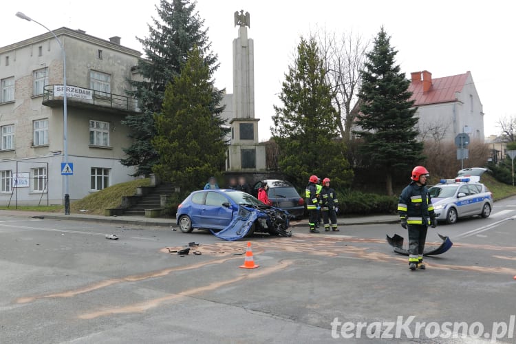 Zderzenie na skrzyżowaniu w Krośnie