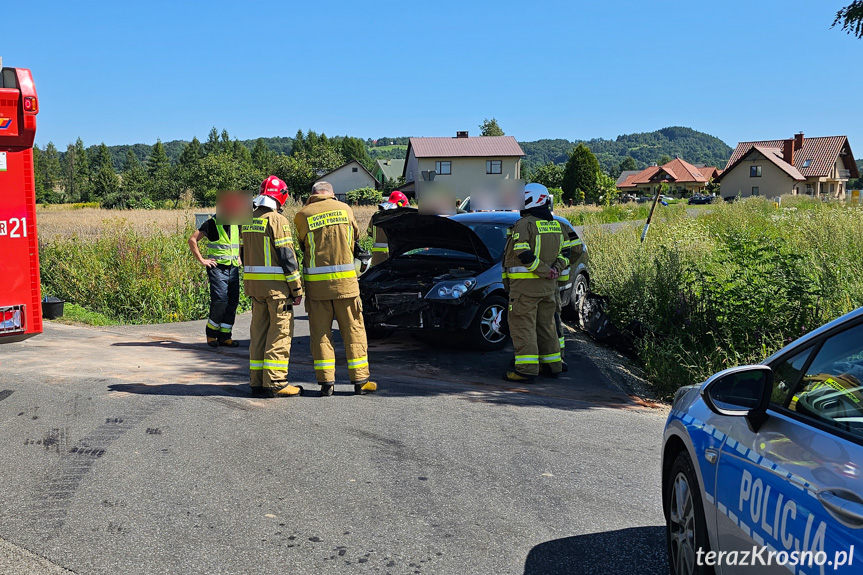 Zderzenie opla z volvo w Odrzykoniu