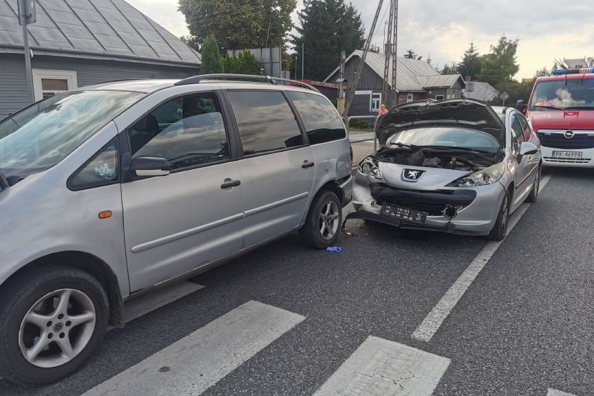 Zderzenie samochodów na al. Jana Pawła II w Krośnie