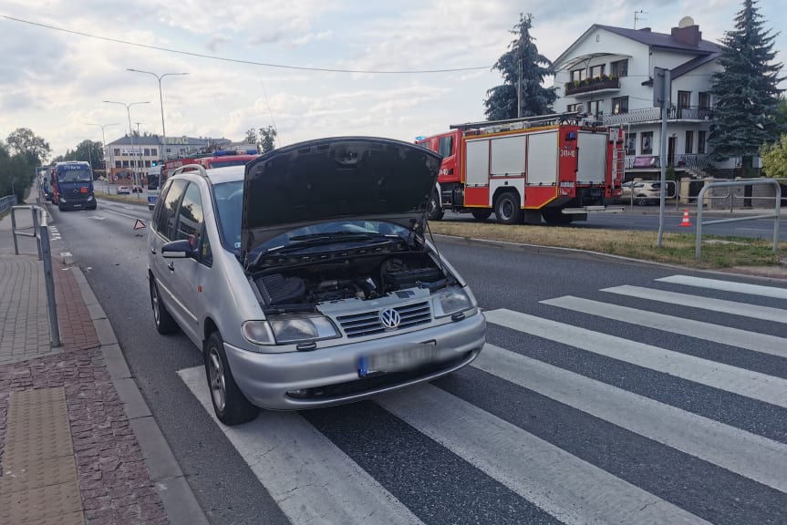 Zderzenie samochodów na al. Jana Pawła II w Krośnie