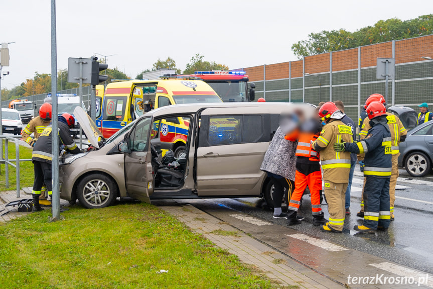 Zderzenie samochodów na Podkarpackiej