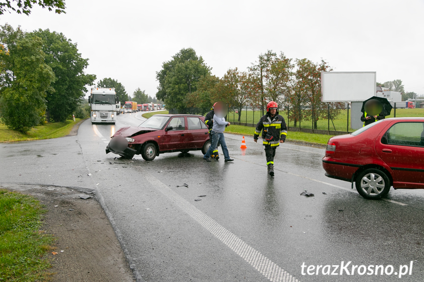 Zderzenie samochodów na Podkarpackiej