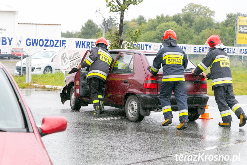 Zderzenie samochodów na Podkarpackiej