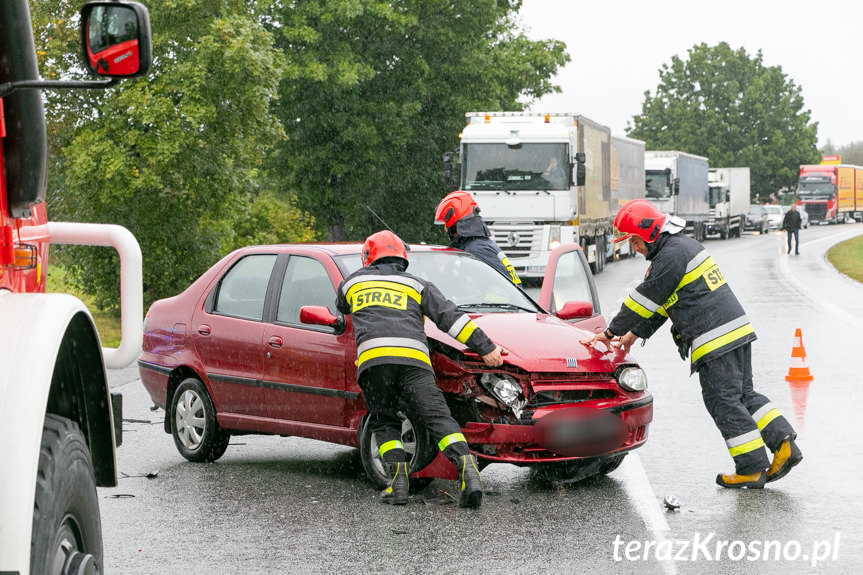 Zderzenie samochodów na Podkarpackiej