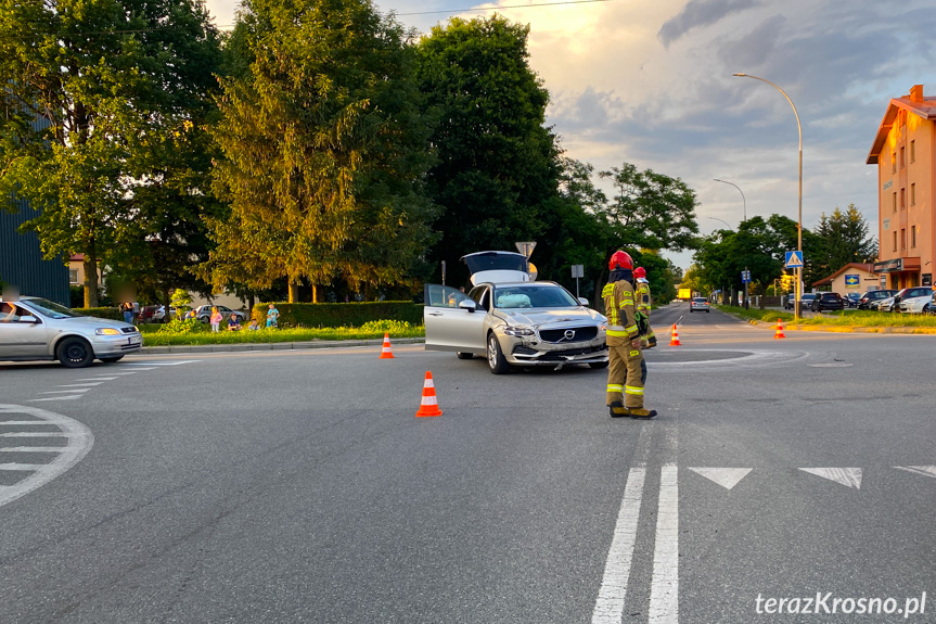 Zderzenie samochodów na Sikorskiego