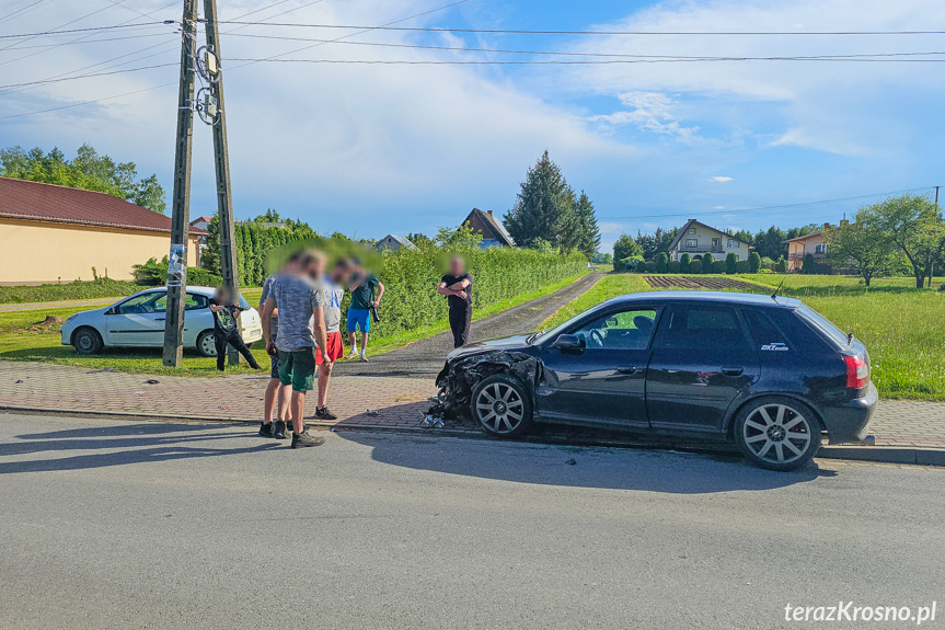 Zderzenie samochodów w Iskrzyni