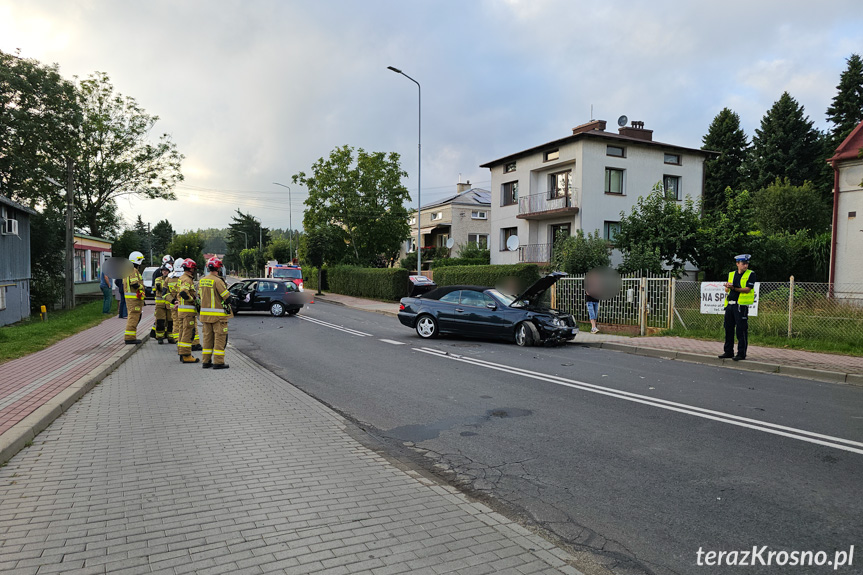 Zderzenie samochodów w Krośnie