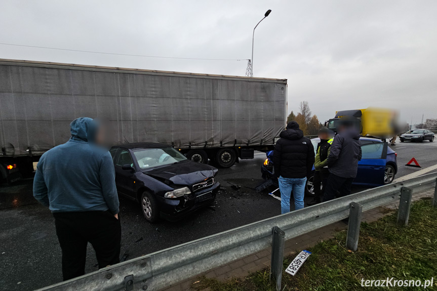 Zderzenie samochodów w Krośnie