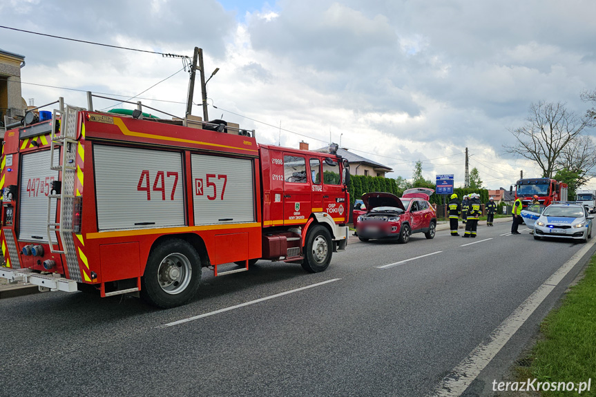 Zderzenie samochodu osobowego z autobusem w Nowym Żmigrodzie