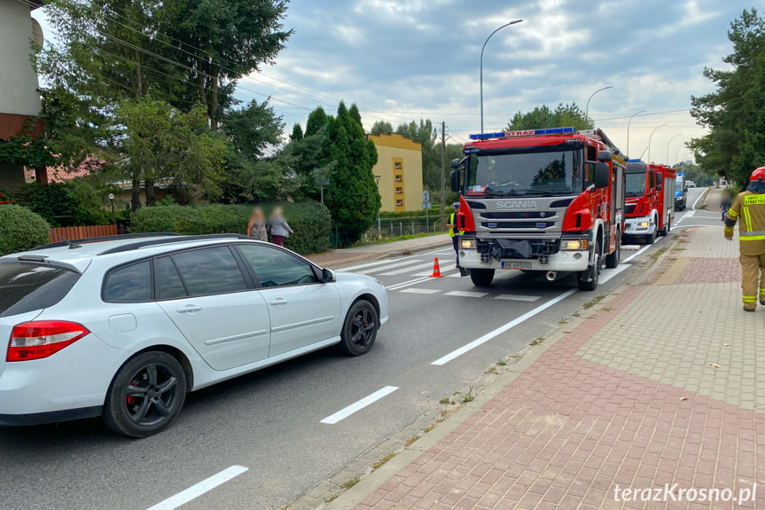 Zderzenie trzech samochodów na Niepodległości w Krośnie