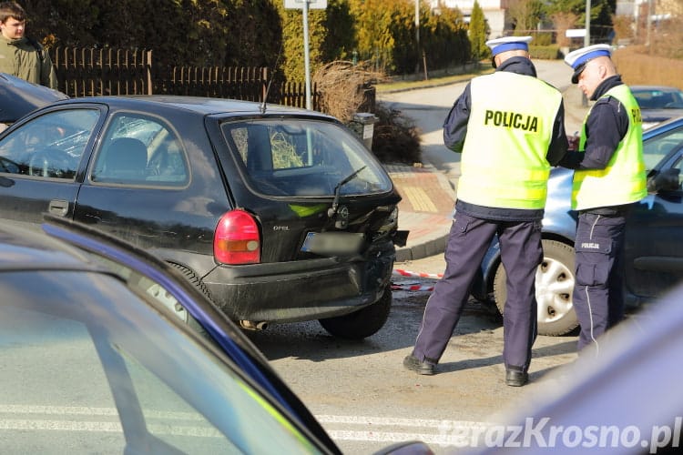 Zderzenie trzech samochodów na ul. Korczyńskiej