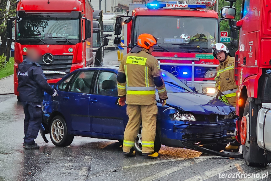 Zderzenie trzech samochodów w Dukli