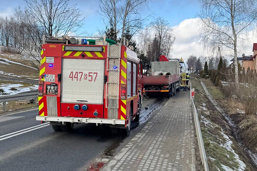 Zderzenie trzech samochodów w Gorzycach