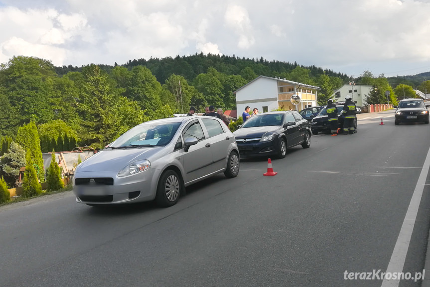 Zderzenie trzech samochodów w Iwoniczu