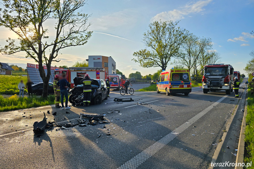 Zderzenie trzech samochodów w Krośnie