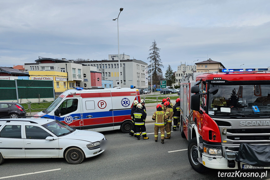 Zderzenie trzech samochodów w Krośnie