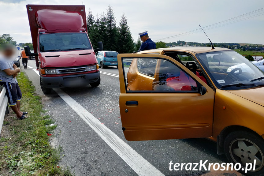 Zderzenie trzech samochodów w Miejscu Piastowym