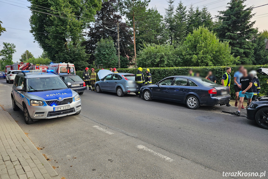 Zderzenie trzech samochodów w Zręcinie