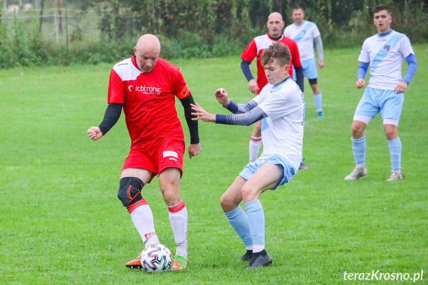 Zorza Łęki Dukielskie - LKS Górki 1:3