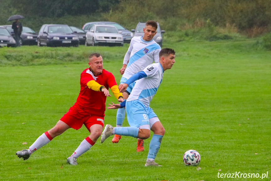 Zorza Łęki Dukielskie - LKS Górki 1:3