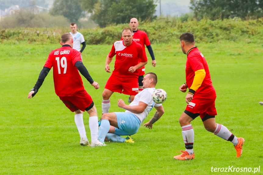 Zorza Łęki Dukielskie - LKS Górki 1:3