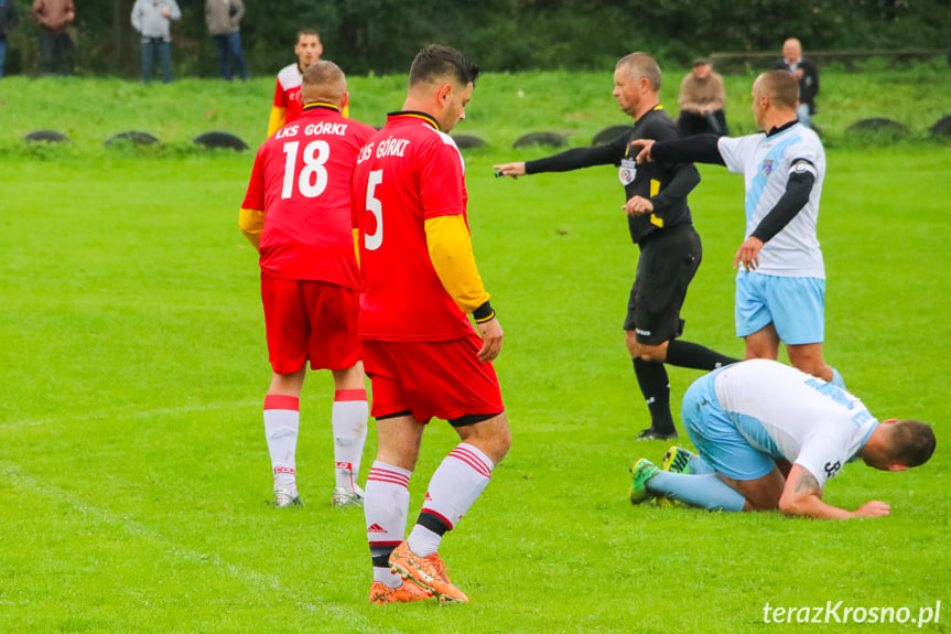 Zorza Łęki Dukielskie - LKS Górki 1:3