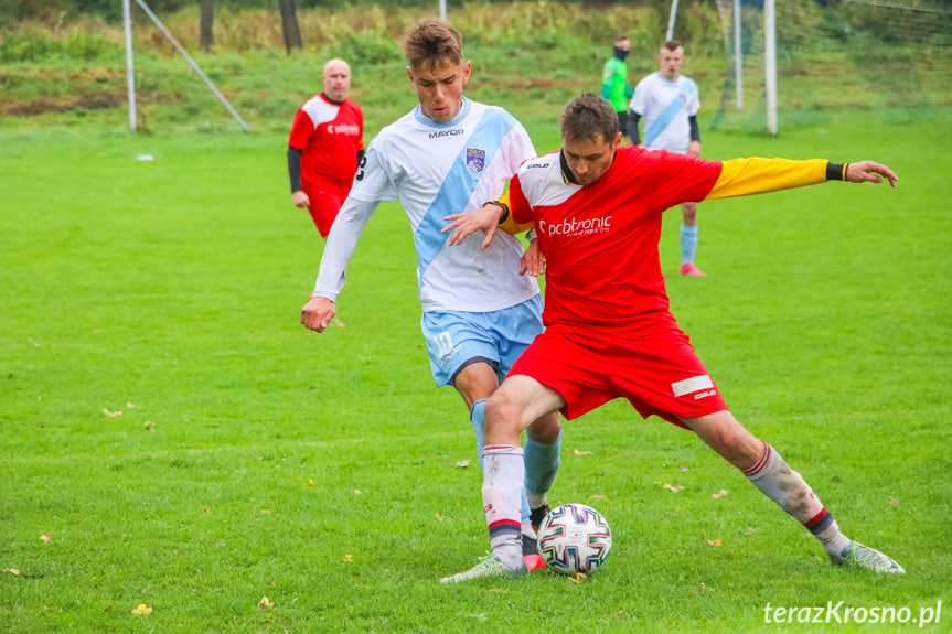 Zorza Łęki Dukielskie - LKS Górki 1:3