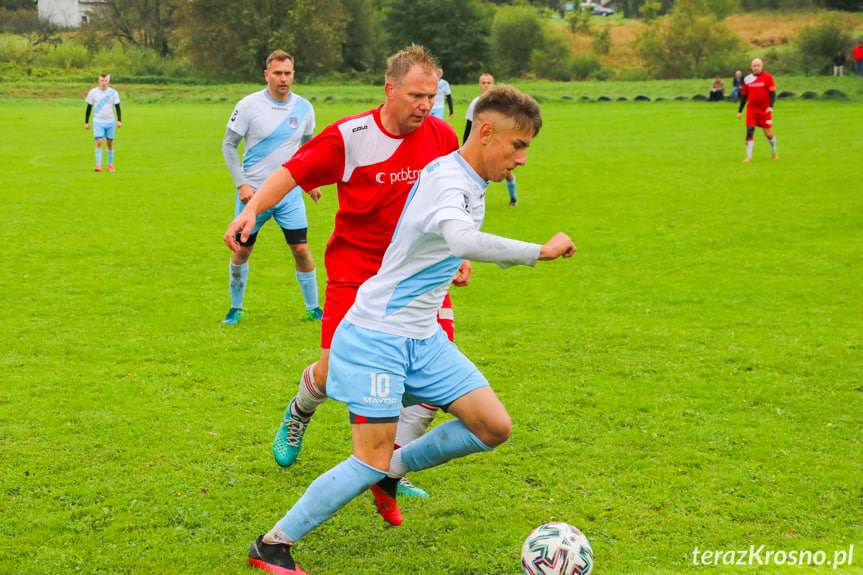 Zorza Łęki Dukielskie - LKS Górki 1:3