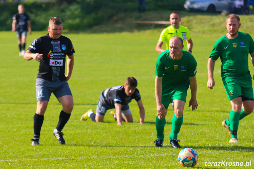 Zorza Łęki Dukielskie - Orzeł Bieździedza 4-0 