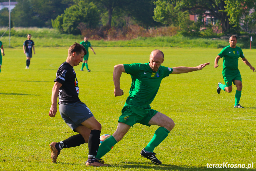 Zorza Łęki Dukielskie - Orzeł Bieździedza 4-0 